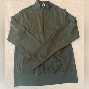 Lululemon green quarter zip - EUC